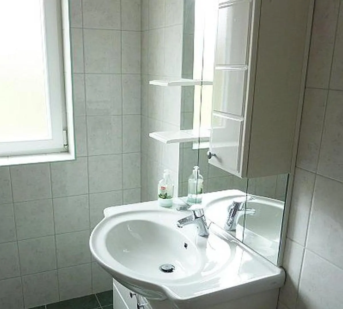 House Pulic Apartman Bale